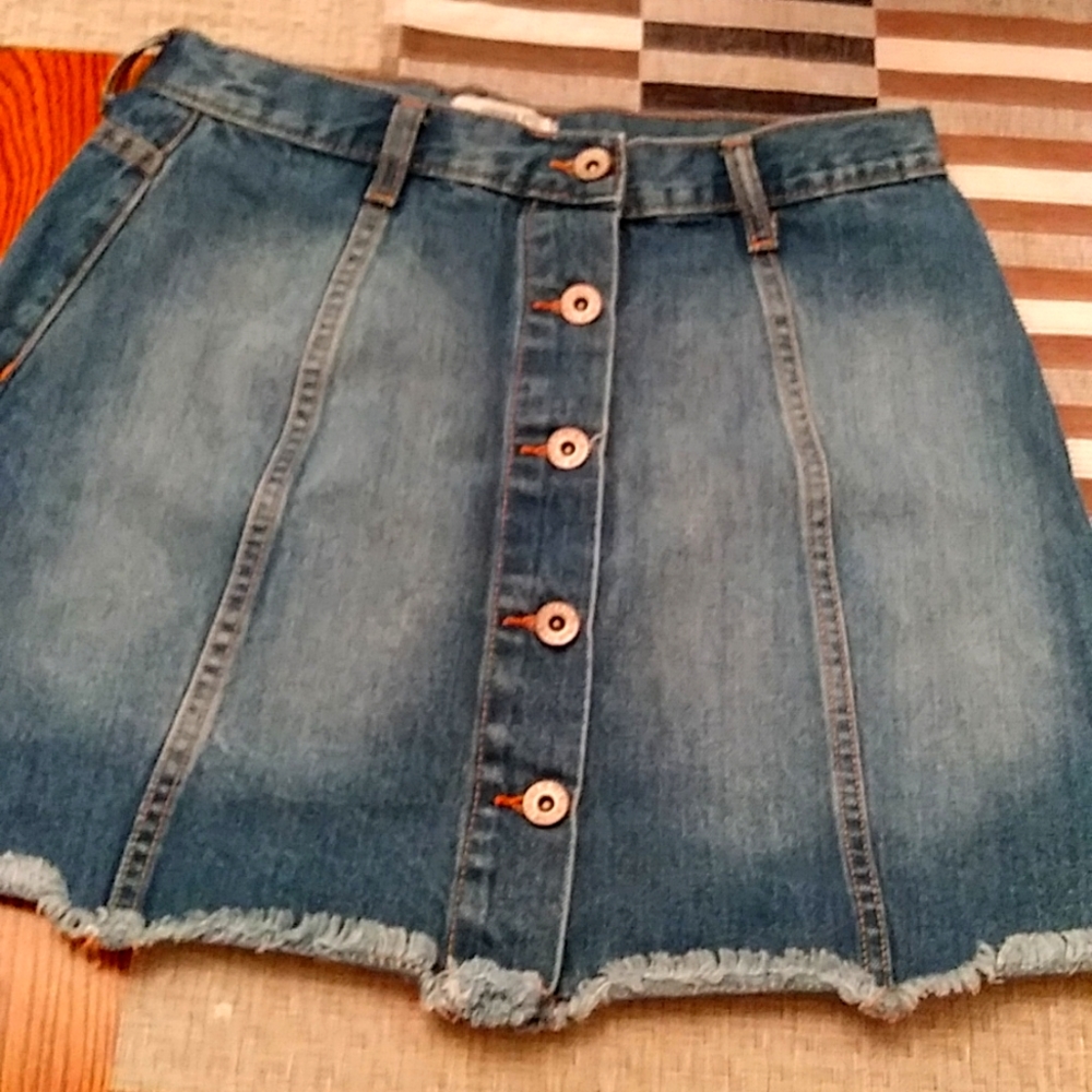 Forever 21 denim mini skirt
